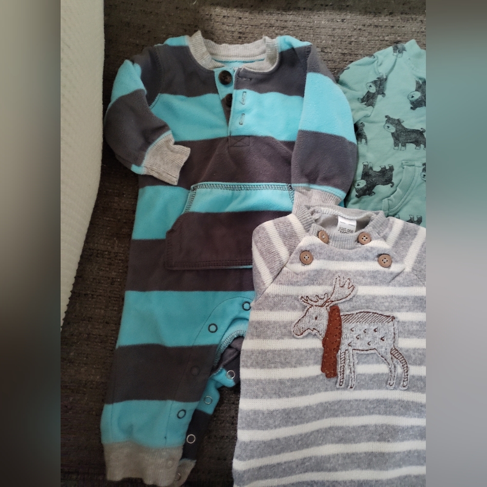 3 Adorable Rompers - Picture 2 of 6